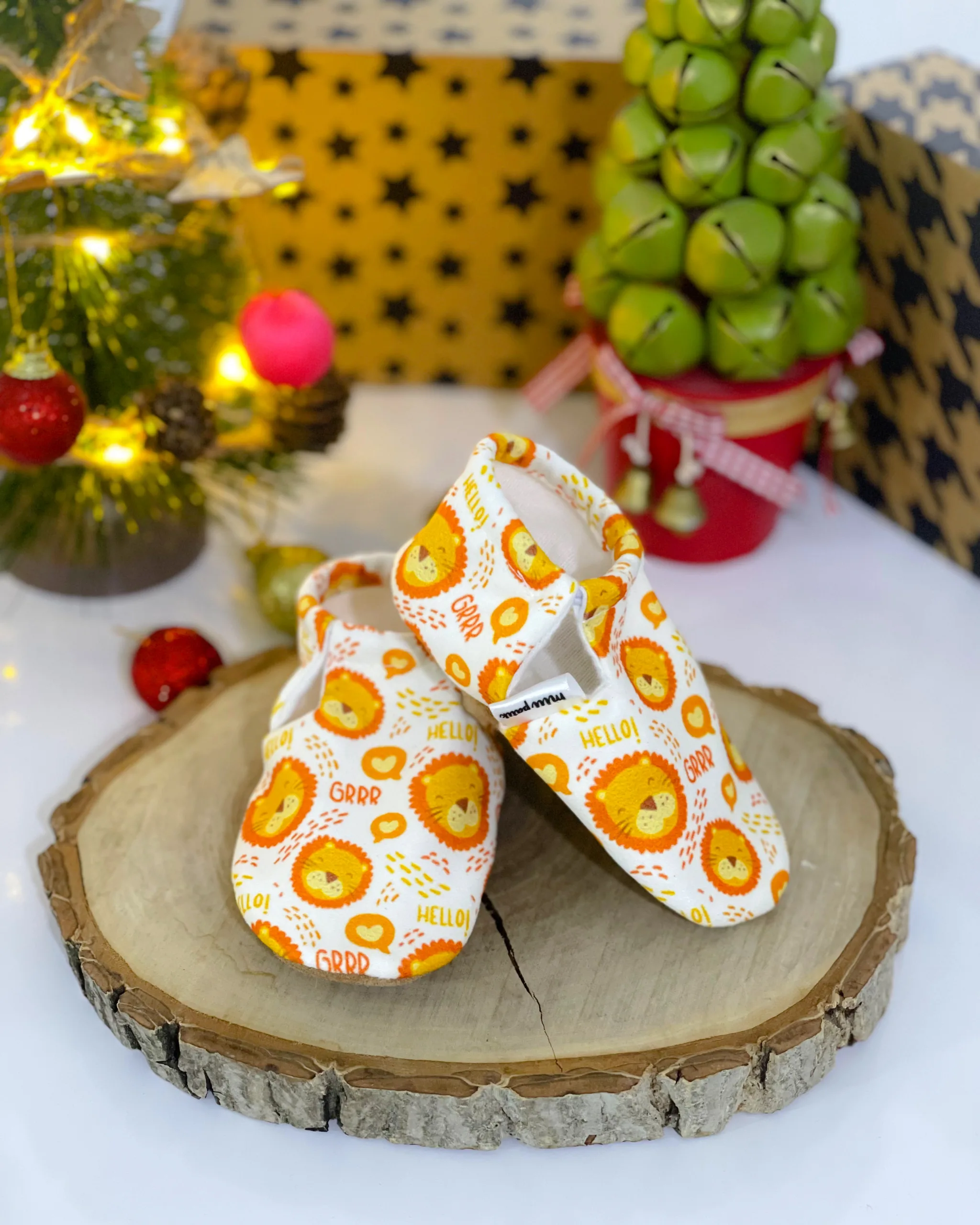 Unisex Bebek Beyaz Hakiki Deri Kaydırmaz Taban Patik (0-3 ay)